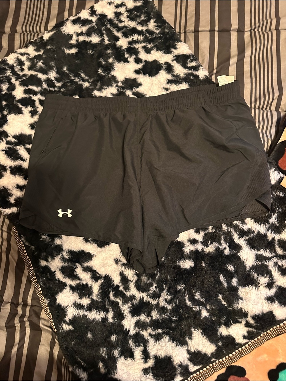Under Armour Black Women's Athletic Running Shorts
